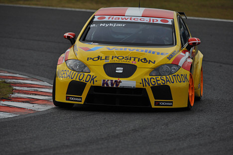 For anden gang i sin karriere lå Nykjær til at tage en sejr i WTCC, men også denne gang skulle et uheld afholde ham fra sejren.
